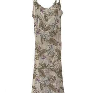 Forever 21 Floral Patterned Dress Size Small